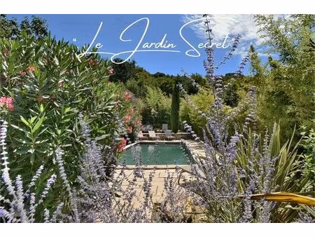 maison de village en pierres du 19ème à vendre de 350m²  7 chambres  jardin  piscine ...