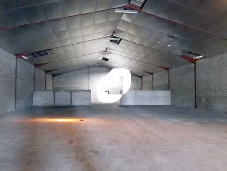 vente entrepôt saint loubes 33450 1080m²