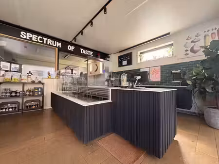 onze specialiteiten zijn: verkoop  verhuur  advies  aankoop en investeringen.