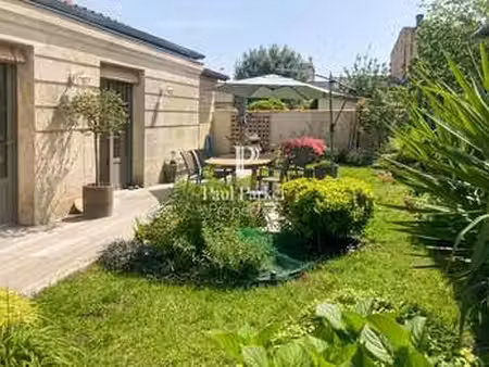 vente maison à bordeaux (33000) : à vendre / 245m² bordeaux