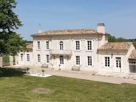 vente demeure d'exception piscine à libourne (33500) : à vendre piscine / 371m² libourne