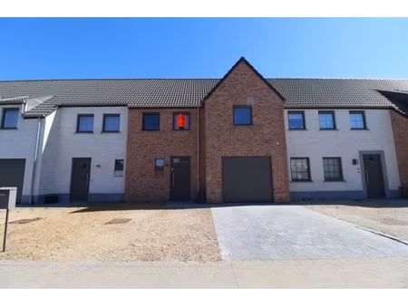 recente woning op boogscheut van roeselare te huur