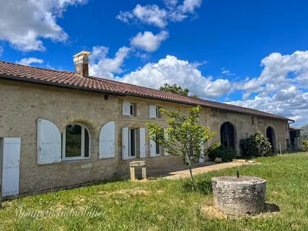 maison en pierre