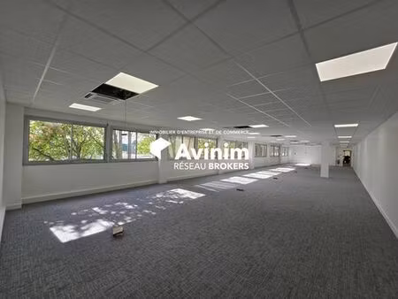 prestigieux bureau de 224 m2 en location - gonesse  île-de-france