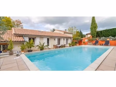 maison langoiran 6 pièce(s) 180 m2