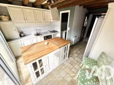 vente immeuble à aulnay (17470) : à vendre / 280m² aulnay
