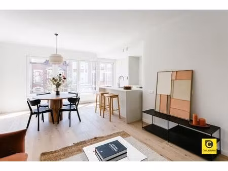 appartement te koop in berchem met 2 slaapkamers