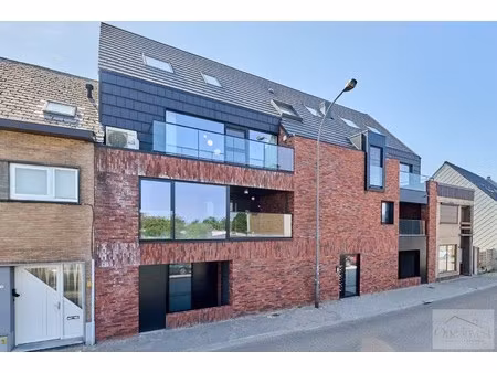 appartement te koop in lommel met 2 slaapkamers