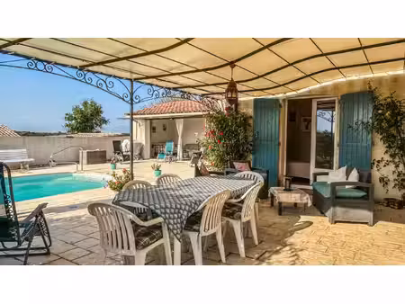 vente maison 5 pièces 104 m² cavillargues (30330)