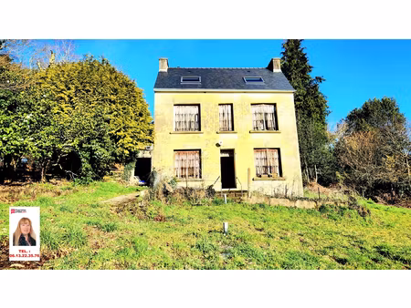 lanvenegen 56320 - au calme - maison à restaurer de 85 m2 sur 4.970 m2 - prix : 99.990