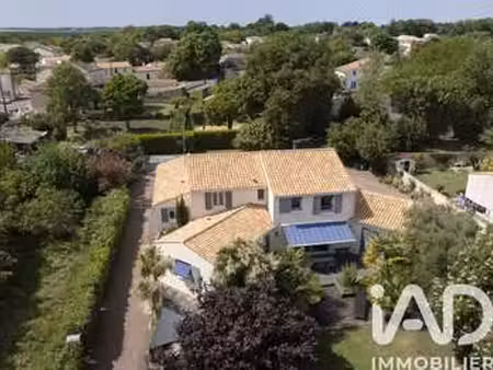 vente maison à vergeroux (17300) : à vendre / 210m² vergeroux