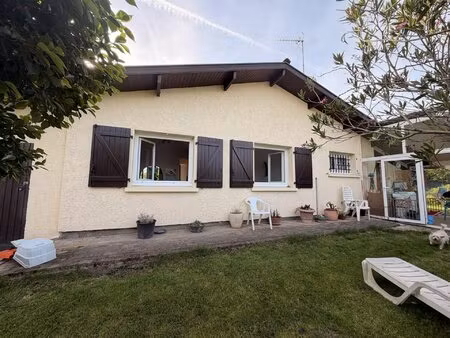 plain-pied individuel de 3 chambres garage