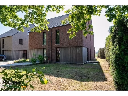 huis te koop in lembeke met 4 slaapkamers