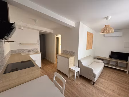 location appartement 1 pièce  23.21m²  castelnaudary