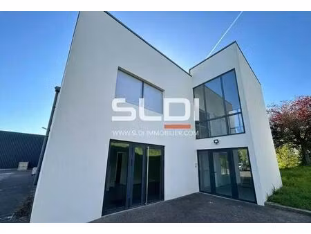 location bureaux 106 m² à 280 m²
