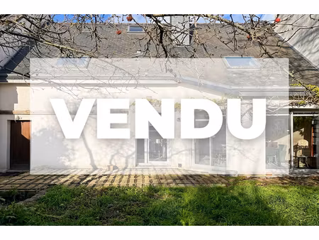 maison sacre coeurs - 3 chambres - 1 bureau - garage - place de parking - sud - impasse pr