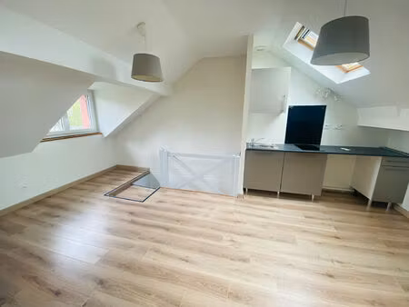 location appartement 1 pièce  23.00m²  orléans