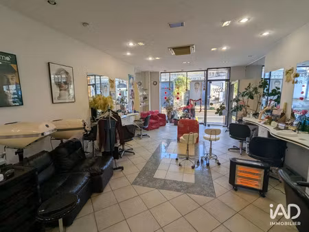 vente commerce 56 m² bordeaux (33800)