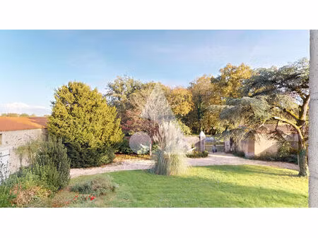 achat maison 8 pièces 250m²