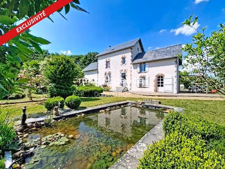 belle propriété avec dépendances et grand terrain