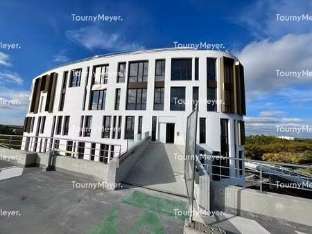 location bureaux 270 m² à 2 295 m²