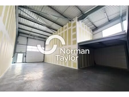 location local d’activités bayonne 64100 214m²
