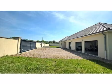 maison neuve 3 chambres  double garage