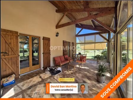 exclusivite   maison 5 chambres  avec jardin cloture et piscine