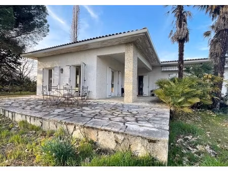 maison 6 pièces - 210 m²