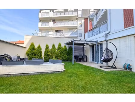 appartement persan 62.58 m² t-3 à vendre  229 900 €
