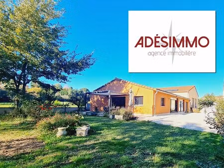 villa 130m² avec garage + deux hangars de 130m² chacun soit 260m² de surface sur 1216m² de