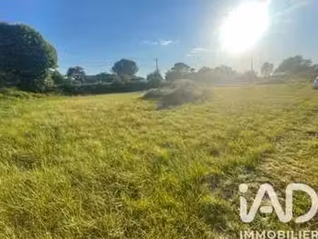 vente terrain à combefa (81640) : à vendre / 959m² combefa