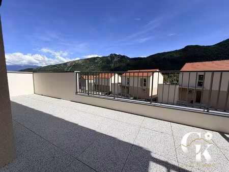 appartement de type 4 pièces et dernier étage