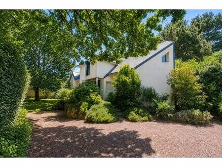 maison de 9 pièces de 234 m² à la baule-escoublac