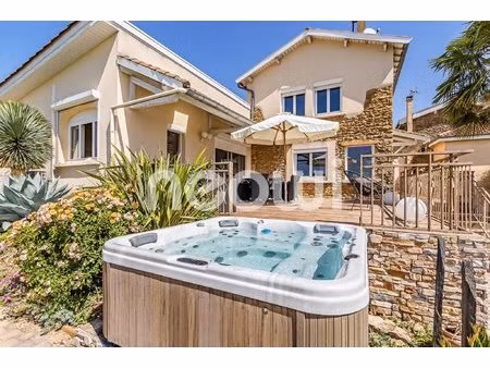 maison de caractère rénovée – dpe c  vue panoramique et jacuzzi