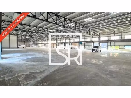 location entrepôt clermont-ferrand 63100 440m² à 4353m²