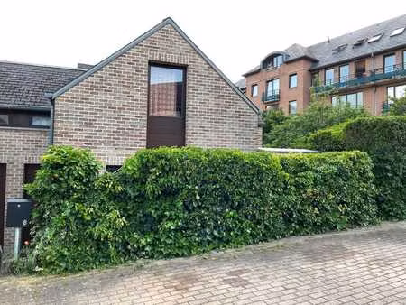 maison unifamiliale de 3 chambres avec jardin – lauzelle
