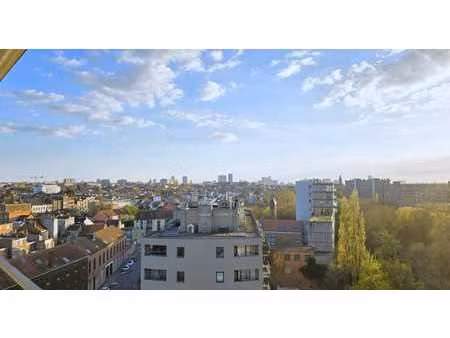 appart 3ch + terrasse vue dégagée + pkg - fort potentiel