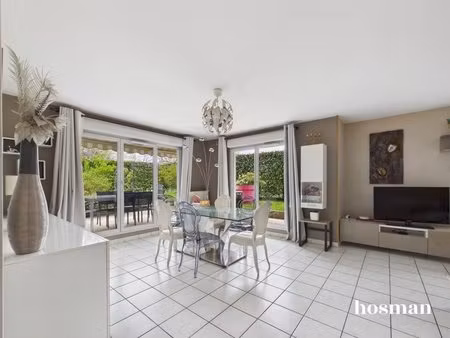 appartement 5 pièces - 110 m² - jardin et terrasse - rue d'alsace  décines-charpieu