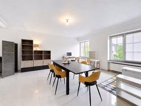 rhode-saint-genèse – duplex 3 chambres avec jardin commun