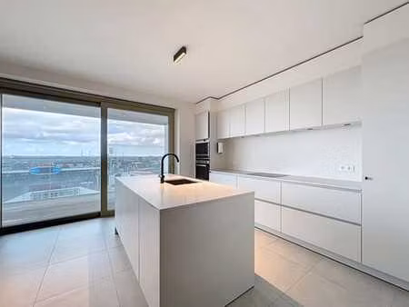 appartement met ruim terras waterfront waregem