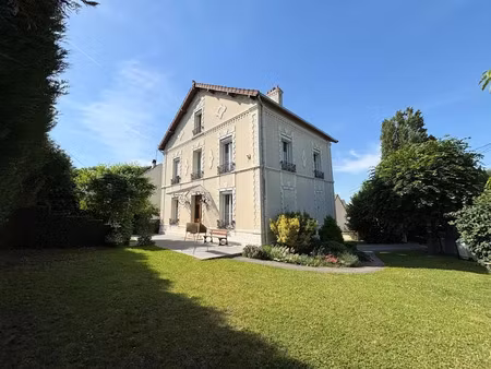 vente maison 8 pièces 204 m² à le thillay (95500)  535 000 €