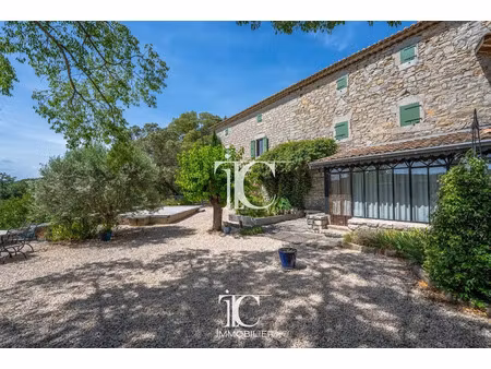 vente maison 8 pièces 238 m² à les vans (07140)  586 000 €