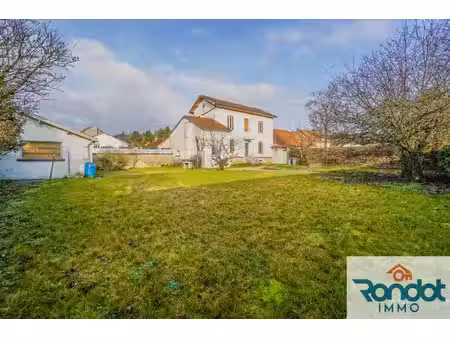 maison 6 pièces / 3 chambres / 100 m2 / terrain 850 m2 + grange