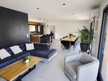 vente maison 6 pièces 165 m² à peyruis (04310)  589 000 €