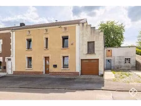 jolie maison rénovée 3 façades