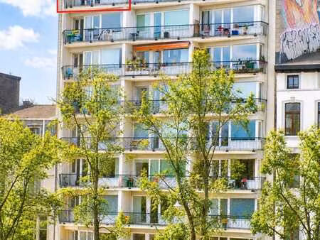 appartement 3 chambres avec vue imprenable sur la meuse – ou