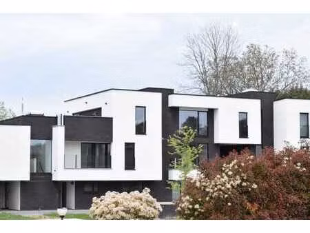 superbe penthouse - idéalement situé - droits enregistrement