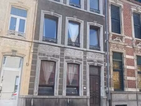 maison avec jardin.
