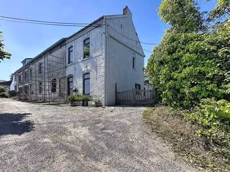 maison 3ch+ jardin  proche des commodités